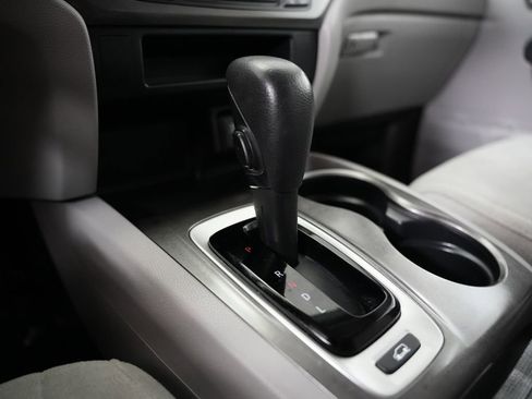 Used 2017 Honda Pilot EX image 31