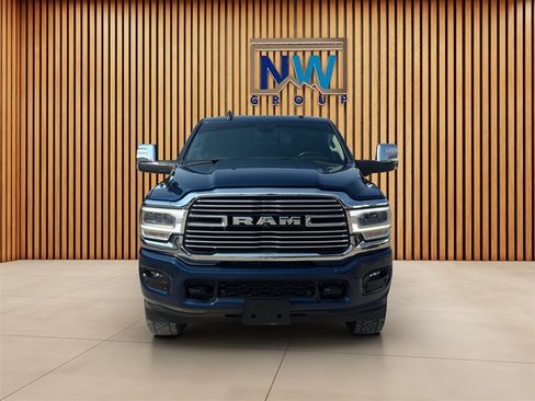 Used 2024 RAM 2500 Laramie w/ Towing Technology Group AWD/4WD image 2