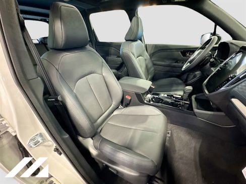 New 2026 Subaru Forester Premium AWD/4WD image 31