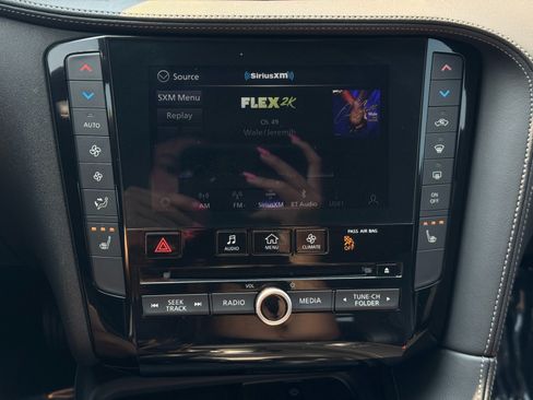 Used 2023 INFINITI QX50 Luxe FWD image 26
