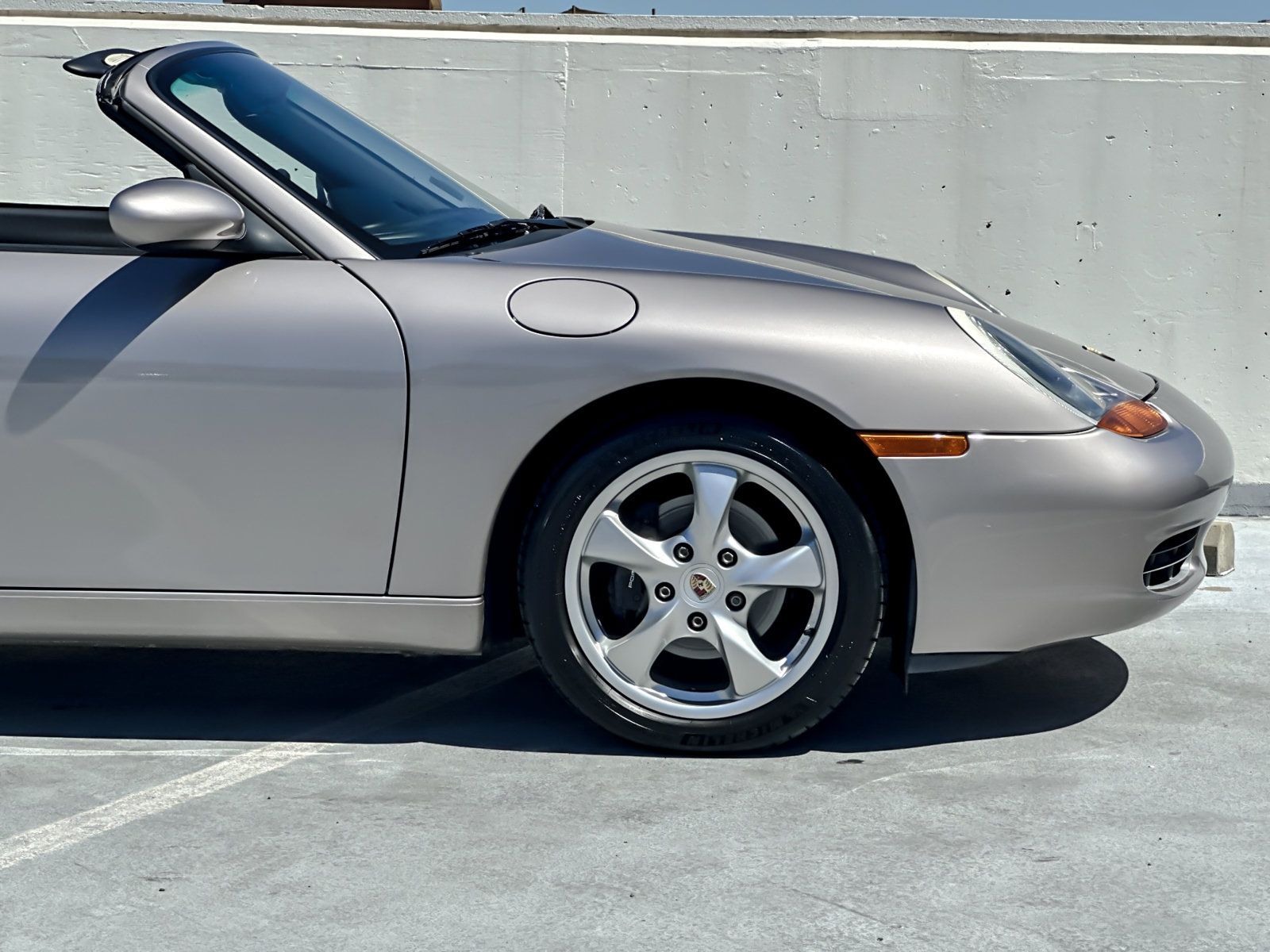Used 2002 Porsche Boxster RWD image 24