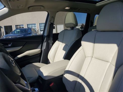 New 2025 Subaru Ascent Limited w/ Popular Package #2 image 19