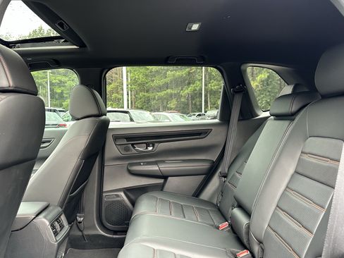 Used 2026 Honda CR-V Sport-L image 9