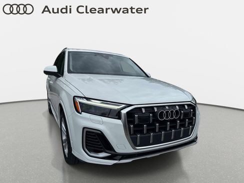 Used 2025 Audi Q7 3.0T Premium Plus AWD/4WD image 7