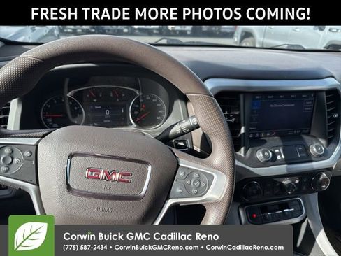Used 2021 GMC Acadia SLE w/ Driver Convenience Package image 10