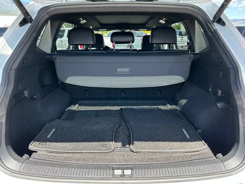 Used 2022 Volkswagen Tiguan SEL R-Line AWD/4WD image 5