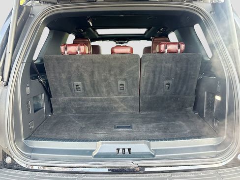 Used 2023 Ford Expedition Limited image 28
