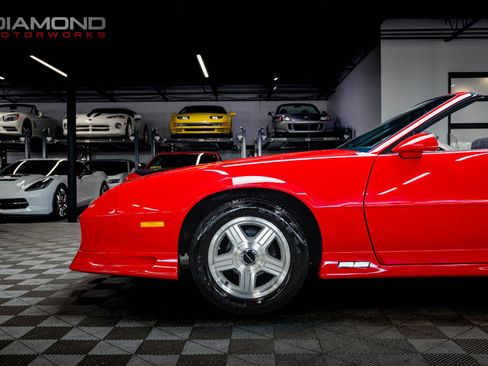 Used 1992 Chevrolet Camaro RS RWD image 12