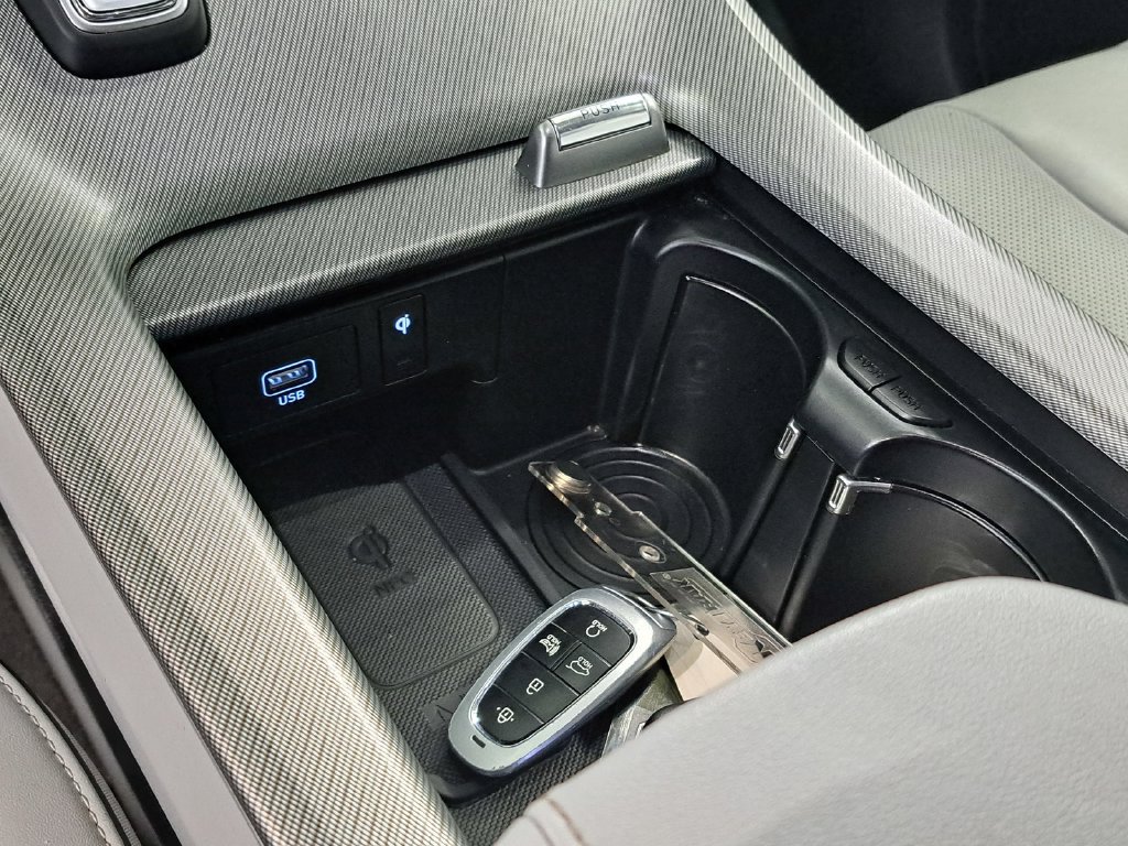 Used 2024 Hyundai Palisade SEL FWD image 17
