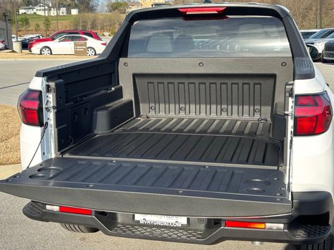 New 2026 Hyundai Santa Cruz SE image 15