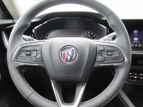 Used 2023 Buick Envision Preferred FWD image 21