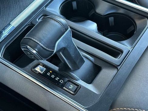 Used 2022 Ford F150 Platinum w/ Equipment Group 701A High image 18