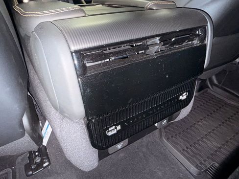 Used 2024 Jeep Grand Wagoneer Series III w/ Quick Order Packagew 28T image 35