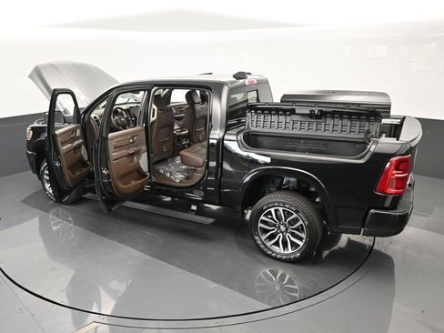 Used 2025 RAM 1500 Limited AWD/4WD image 58