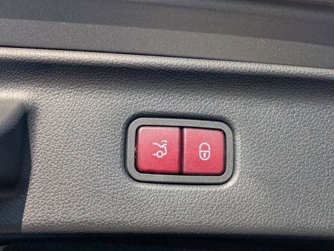 Certified 2023 Mercedes-Benz S 580 4MATIC Sedan image 13