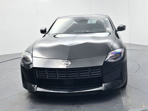 Used 2024 Nissan Z Performance w/ Floor Mat Package image 3
