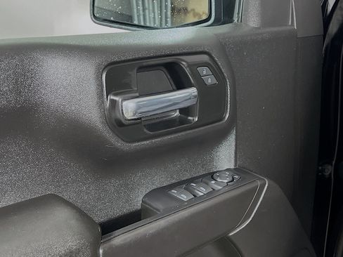 Used 2021 Chevrolet Silverado 1500 Custom w/ LPO, Dark Essentials Package image 17