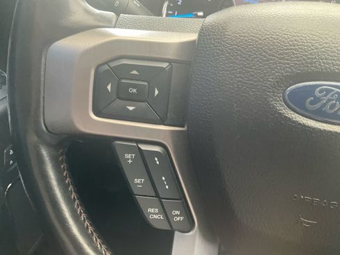 Used 2021 Ford F350 Platinum AWD/4WD image 21