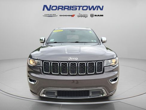 Certified 2021 Jeep Grand Cherokee Limited AWD/4WD image 2