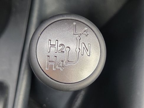 Used 2024 Toyota 4Runner TRD Off-Road Premium image 19