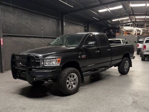 Used 2009 Dodge Ram 2500 Truck SLT w/ Light Group AWD/4WD image 1