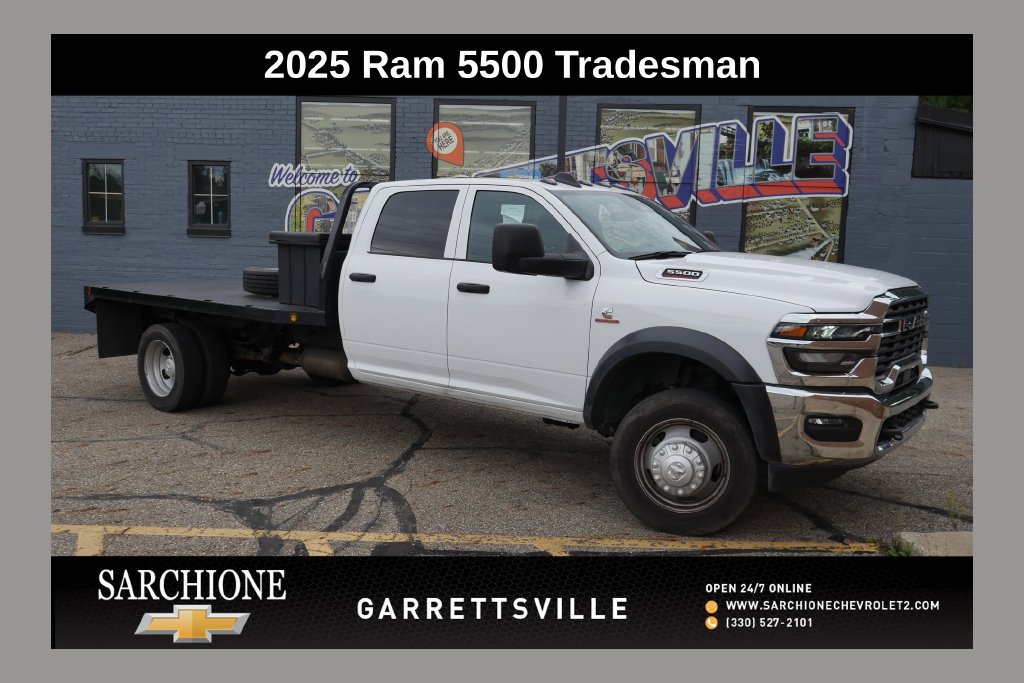 Used 2025 RAM 5500 Tradesman w/ Chrome Appearance Group AWD/4WD image 1