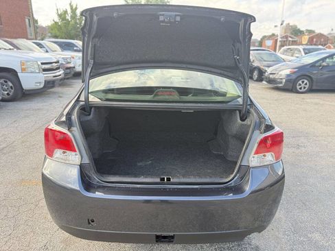 Used 2013 Subaru Impreza 2.0i AWD/4WD image 8
