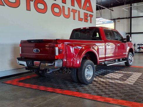 Used 2017 Ford F350 Lariat w/ Lariat Ultimate Package AWD/4WD image 6