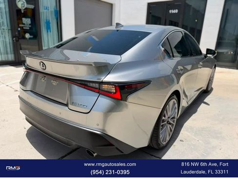 Used 2022 Lexus IS 300 w/ Premium Package RWD image 10
