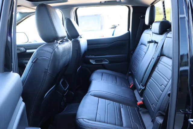 New 2026 Ford Ranger Lariat w/ Black Appearance Package AWD/4WD image 32