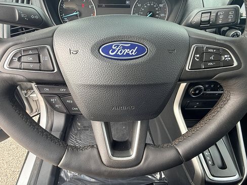 Used 2018 Ford EcoSport Titanium w/ Titanium Cold Weather Package AWD/4WD image 16