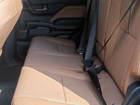 New 2026 Toyota 4Runner Limited AWD/4WD image 12