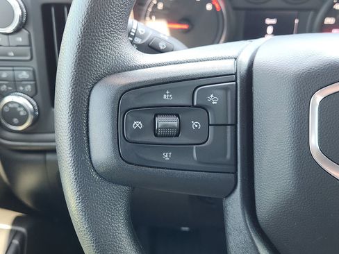 Used 2026 GMC Sierra 2500 Pro w/ 1SA Pro Safety Plus Package AWD/4WD image 33