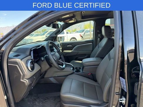 Used 2024 Chevrolet Colorado ZR2 w/ ZR2 Convenience Package III AWD/4WD image 19