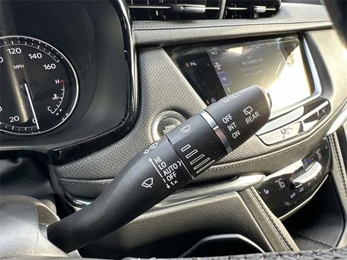 Certified 2023 Cadillac XT5 Premium Luxury image 43