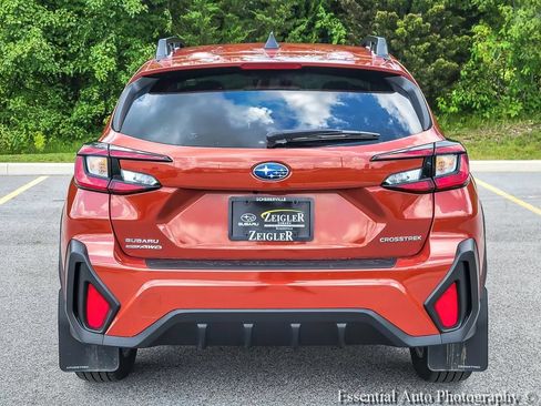 Certified 2024 Subaru Crosstrek 2.0i Premium AWD/4WD image 5