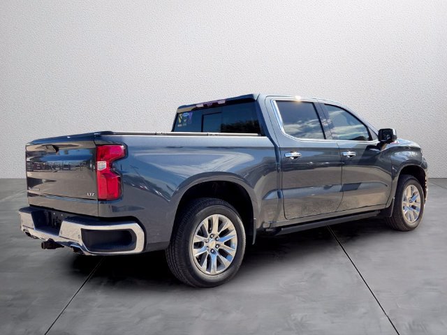 Used 2022 Chevrolet Silverado 1500 LTZ w/ LTZ Premium Package AWD/4WD image 4