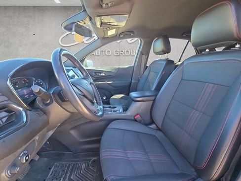 Used 2022 Chevrolet Equinox RS FWD image 19