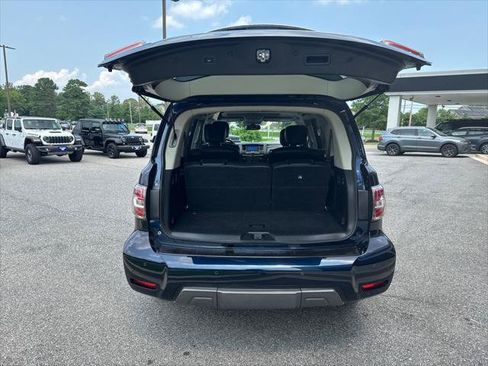Used 2019 Nissan Armada SL w/ Premium Package AWD/4WD image 25