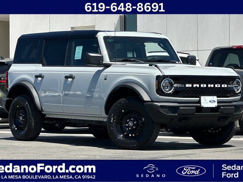 New 2026 Ford Bronco Big Bend AWD/4WD image 1