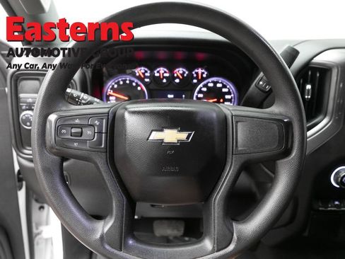 Used 2023 Chevrolet Silverado 1500 Custom RWD image 10