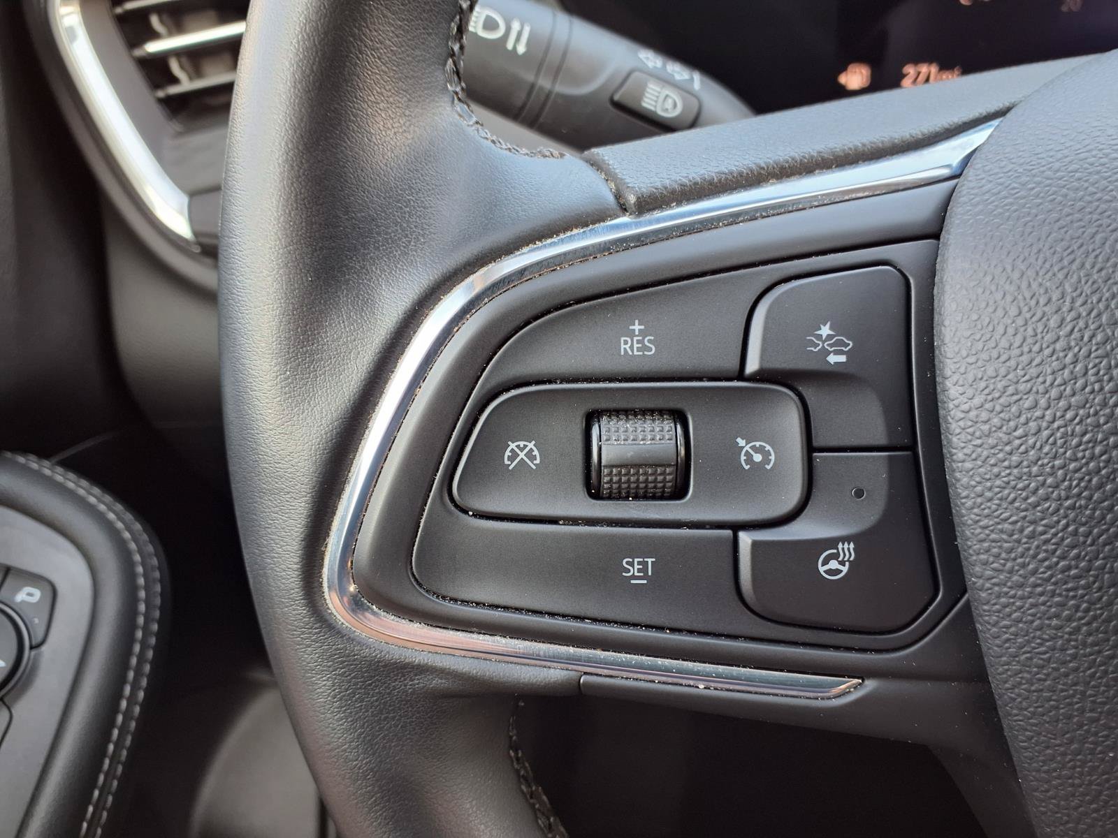 Used 2024 Buick Encore GX Sport Touring w/ Comfort Package FWD image 15