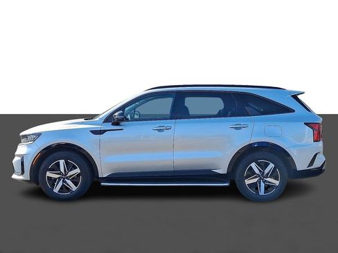 Used 2022 Kia Sorento S FWD image 4