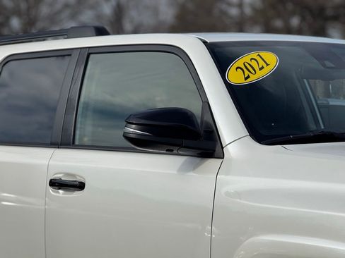 Used 2021 Toyota 4Runner Nightshade image 7