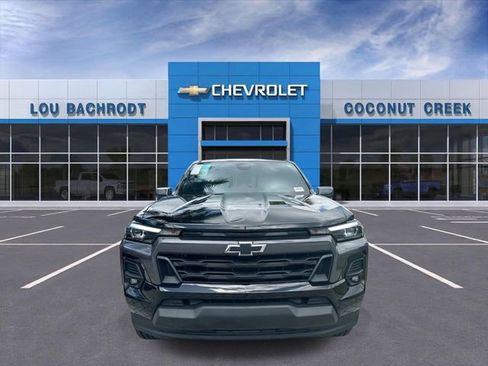 Used 2023 Chevrolet Colorado LT w/ LT Convenience Package III RWD image 3