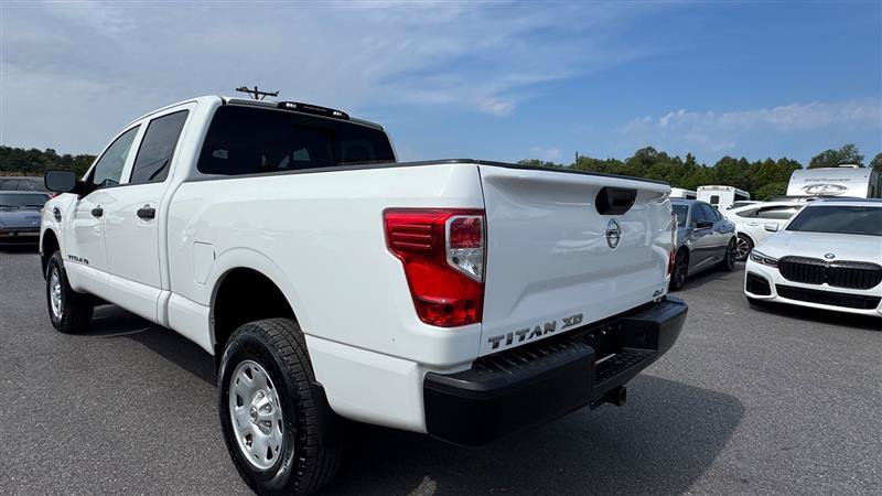 Used 2017 Nissan Titan S AWD/4WD image 13