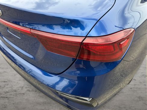 Used 2020 Kia Forte LXS FWD image 22