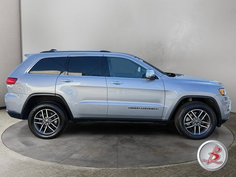 Used 2021 Jeep Grand Cherokee Limited AWD/4WD image 8