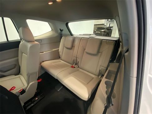 Used 2019 Volkswagen Atlas SEL image 25