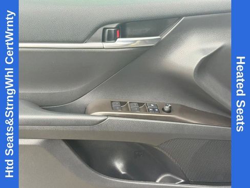 Used 2022 Toyota Camry SE w/ Cold Weather Package FWD image 23